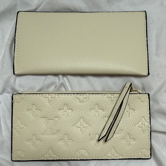 Inspired Cream Monogram Envelope Crossbody Bag with Gold Chain - Picture 5 of 6